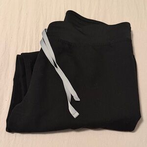 Medium black Figs Livingston scrub pants